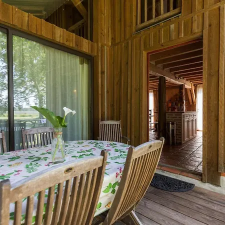 Vieux Chene בית נופש Sabres